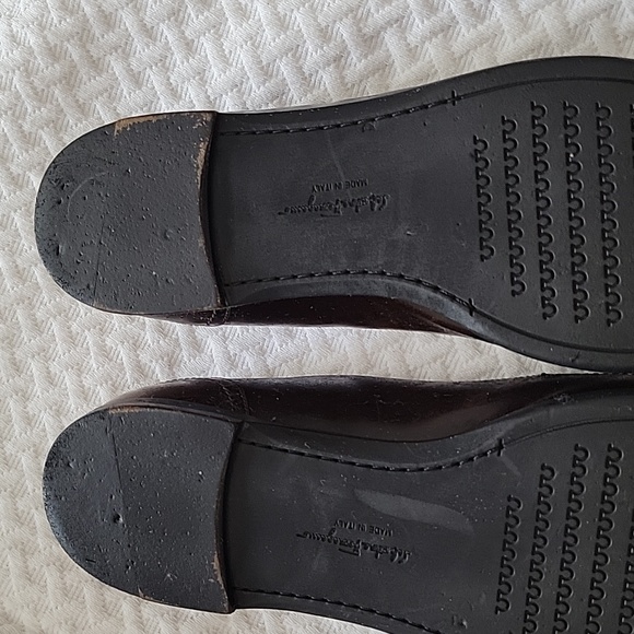 Ferragamo women's shoes - Picture 3 of 6